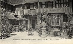 CPA Hostellerie Guillaume le Conquerant Dives sur Mer Cour Louis XIV