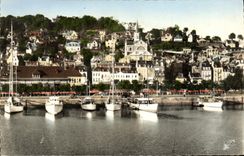 CPM Deauville Le Bassin des Yachts Bateaux