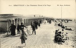 CPA Deauville Les Nouveaux Bains et la Plage