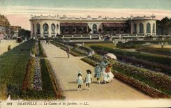 CPA Deauville Le Casino et les Jardins