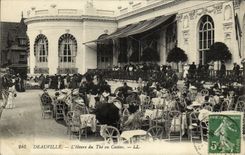 CPA Deauville L Heure du The au Casino