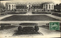 CPA Deauville Le Casino et les Jardins