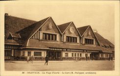 CPA Deauville la Plage Fleurie La Gare