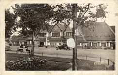 CPA Deauville la Plage Fleurie La Gare