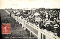 VINTAGE POSTCARD Deauville Large Races the barrier of the lawn Hippisme Horses