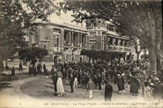 VINTAGE POSTCARD Deauville the Flowered Beach Racecourse weighing Hippisme Horses