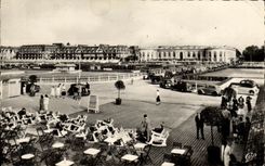 CPA Deauville Plage Fleuries Le Normandy L Hotel 