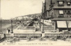 CPA Deauville Terrasse du Normandy Hotel 