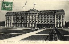 CPA Deauville la Plage Fleurie Le Royal Hotel 