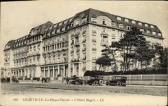 CPA Deauville la Plage Fleurie L Hotel Royal