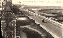 CPA Deauville Plage Fleurie La Terrasse et les Jardins