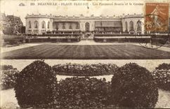 La POSTAL Deauville de la VENDIMIA florecio los pisos florecidos playa y el casino