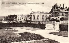 CPA Deauville La Plage Fleurie Jardins du Casino