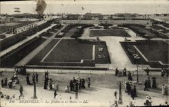 CPA Deauville Les Jardins et les Bains