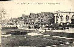 CPA Deauville Les Jardins et le Normandy Hotel