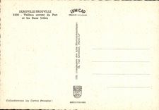 POSTAL MODERNA veleros de Deauville Trouville que salen del puerto y de los dos barcos de los embarcaderos