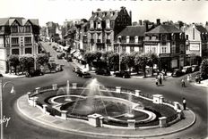 CPA Deauville La Plage Fleurie Place Morny 