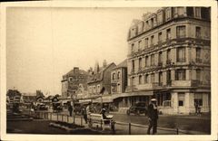 POSTAL Deauville de la VENDIMIA el lugar florecido de la playa de la estacion