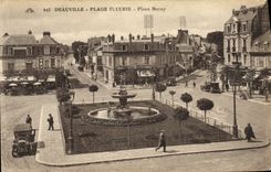 CPA Deauville Plage Fleurie Place Morny