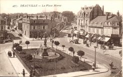 CPA Deauville La Place Morny