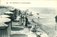 CPA Deauville La Plage Fleurie
