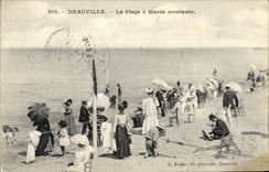 La POSTAL Deauville de la VENDIMIA la playa tiene Maree de levantamiento