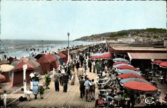 CPA Deauville Les Planches