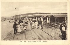 CPA Deauville Les Planches