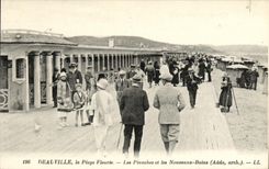 POSTAL Deauville de la VENDIMIA los tableros florecidos de la playa y los nuevos banos