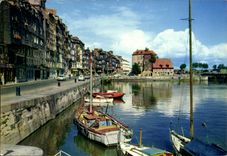 MODERN CARD Honfleur the old Basin the quay co  Catherine and lieutenancy Boats