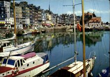 MODERN CARD Honfleur the Old basin the quay co  Catherine and Lieutenace Boats