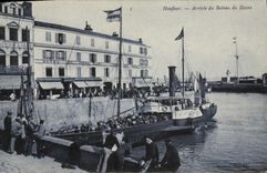 VINTAGE POSTCARD Honfleur Arrived of the Boat of Le Havre