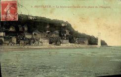 CPA Honfleur Le Boulevard Carnot et le phare de l Hospice