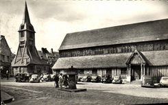 CPM Honfleur L Eglise Clocher Sainte Catherine Automobile