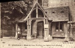 Museo de Honfleur de la POSTAL de la VENDIMIA del viejo hombre en L iglesia Etienne Saint