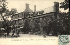 Hotel de Honfleur de la POSTAL de la VENDIMIA de Renacimiento enfrente de la camara acorazada