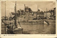 CPA Honfleur La Lieutenance Bateau