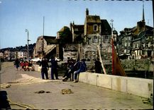 POSTAL MODERNA Honfleur la lugartenencia y la esquina de los pecadores