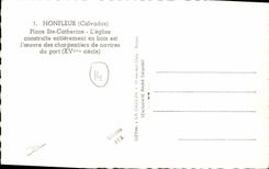 CPM Honfleur La Place Sainte Catherine L eglise Marche