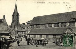 CPA Honfleur La Place du Marche