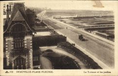 CPA Deauville Plage Fleurie La Terrasse et les Jardins