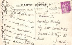 CPA Deauville La Plage Fleurie Le Tennis devant le Normandy automobile