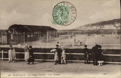 CPA Deauville La Plage Fleurie Les Tennis