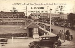 VINTAGE POSTCARD Deauville the Beach Flowered the Street Gontaut Biron towards the Automobile sea Tennis