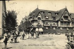 CPA Deauville Rue Gontaut Biron 
