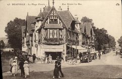 CPA Deauville La Plage Fleurie Rue Desire Le Hoc Magasin au Printemps