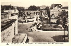 VINTAGE POSTCARD Deauville Beach Flowered Seen from of the Casino towards the Street Desired Hoc Store With the Good market