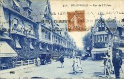 CPA Deauville Rue de l ecluse Magasin au Printemps