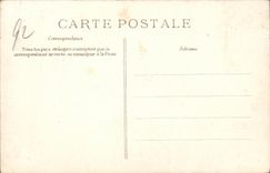 Ciudad de la POSTAL de la VENDIMIA el interior de la reina de L iglesia Gille Saint la camara acorazada grande