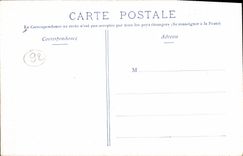 El faeton de la POSTAL de la VENDIMIA incorporo el lado de los dobles del automovil de Dion Bouton Puteaux